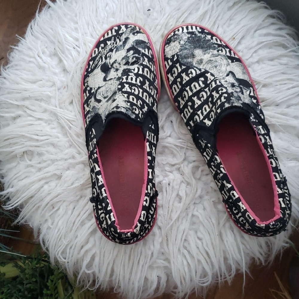 Juicy Couture Black and White Logo Slip-On Sneakers with Pink Trim